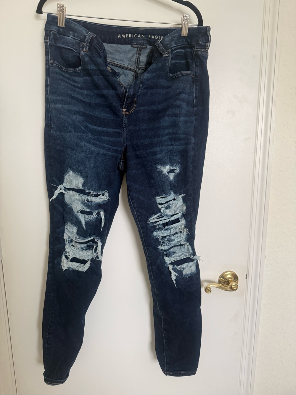 American Eagle Outfitters Dark Blue Distressed Skinny Jeans